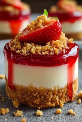 Mini Strawberry Crunch Stuffed Cheesecake